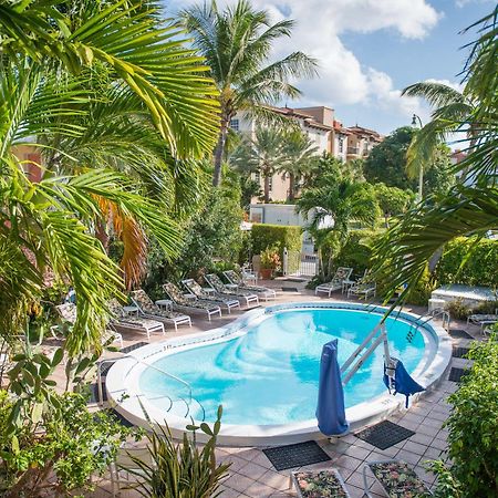 Shore Haven Resort Inn Лодердейл-бай-Си Экстерьер фото